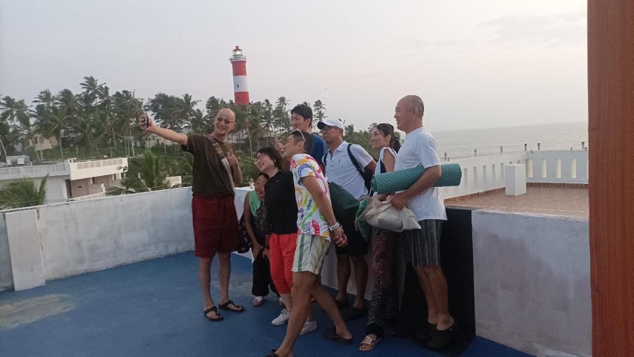 Tippys Beach Resort Kovalam Buitenkant foto